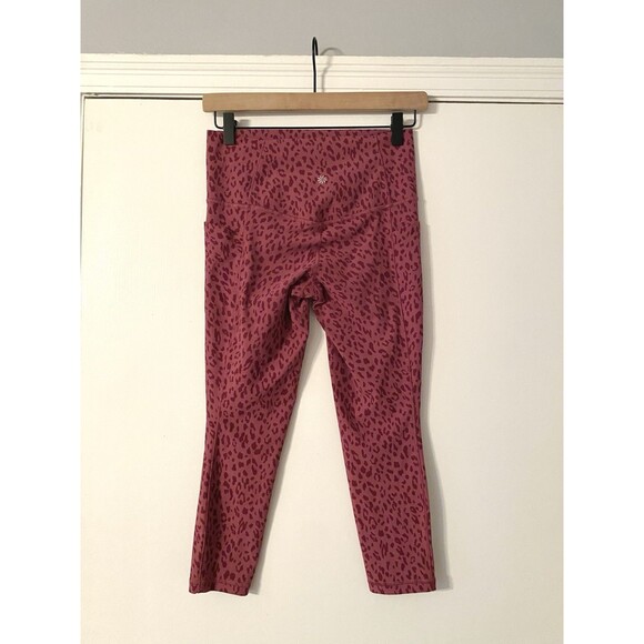 Athleta Salutation Leggings Size Small Petite Stash Pocket 7/8 Tight Leopard - Picture 2 of 7
